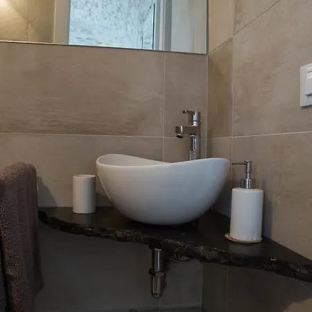 Kambusa - Mono Fronte Mare * サント・ステーファノ・アル・マーレ