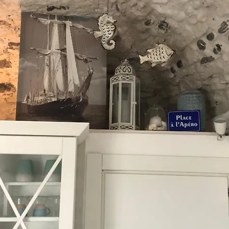 Kambusa - Mono Fronte Mare Apartament *