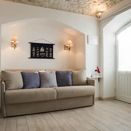 Kambusa - Mono Fronte Mare * Santo Stefano al Mare