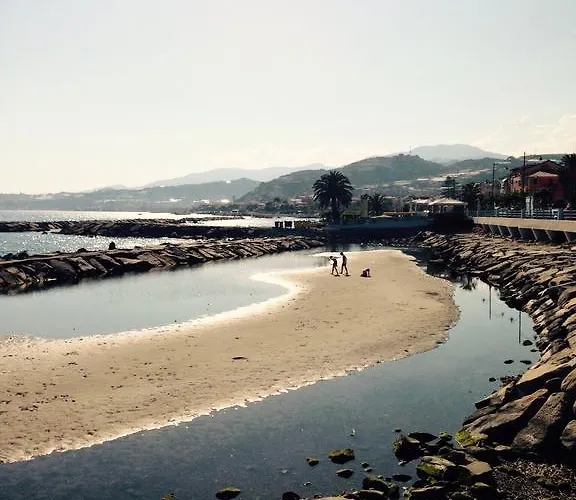 Kambusa - Mono Fronte Mare Lejlighed Santo Stefano al Mare